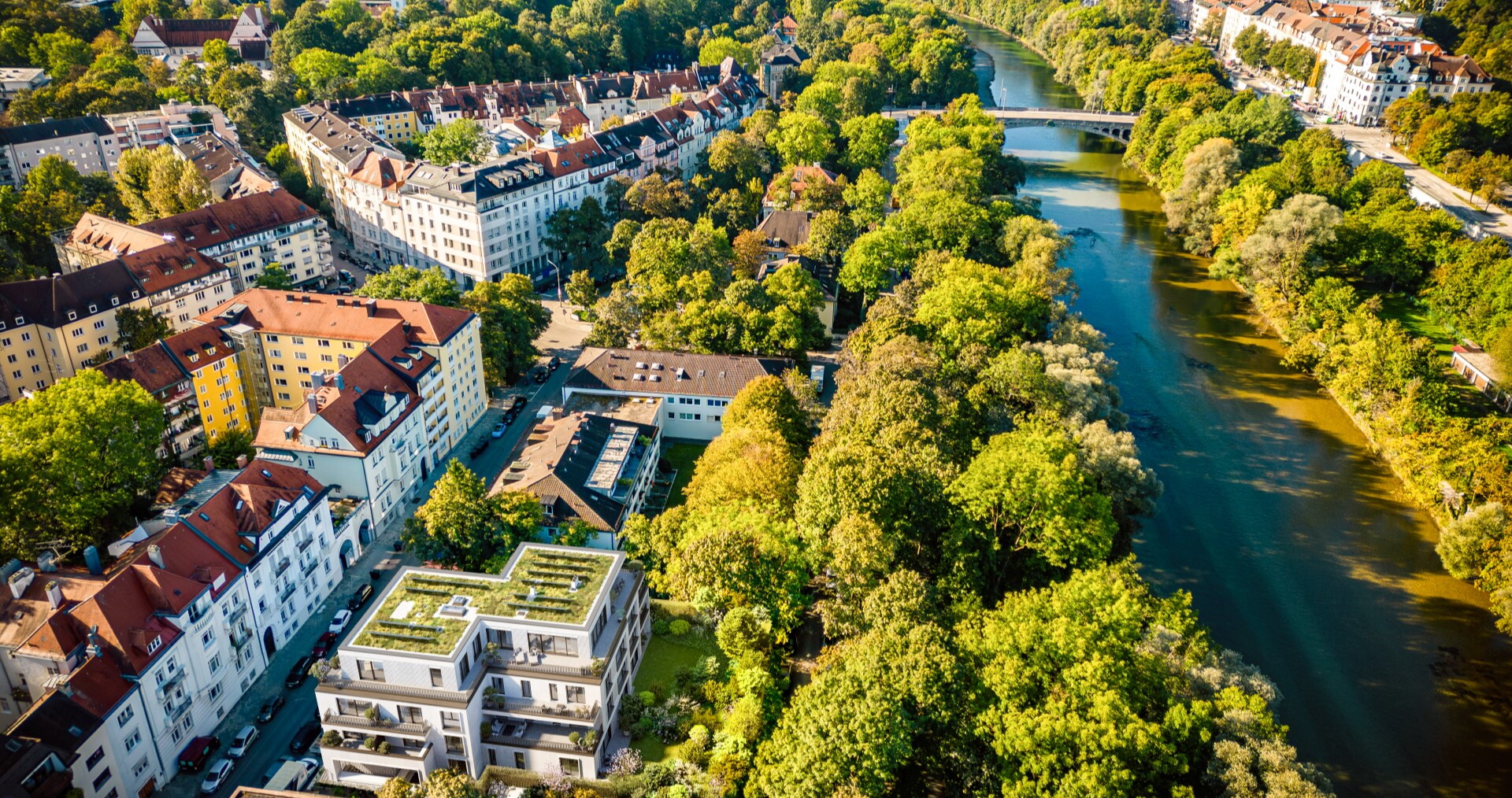 Thomas-Mann-Allee – Luftaufnahme Grundstück Herzogpark an der Isar